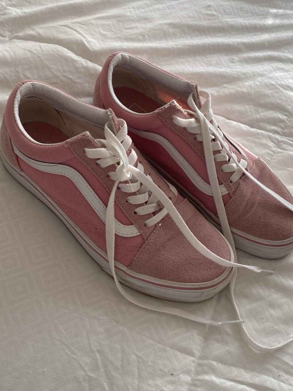 Women’s Pink Vans